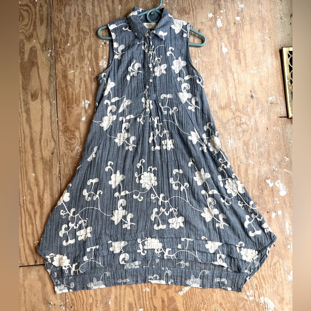 Isabella Sinclair from Anthropologie.